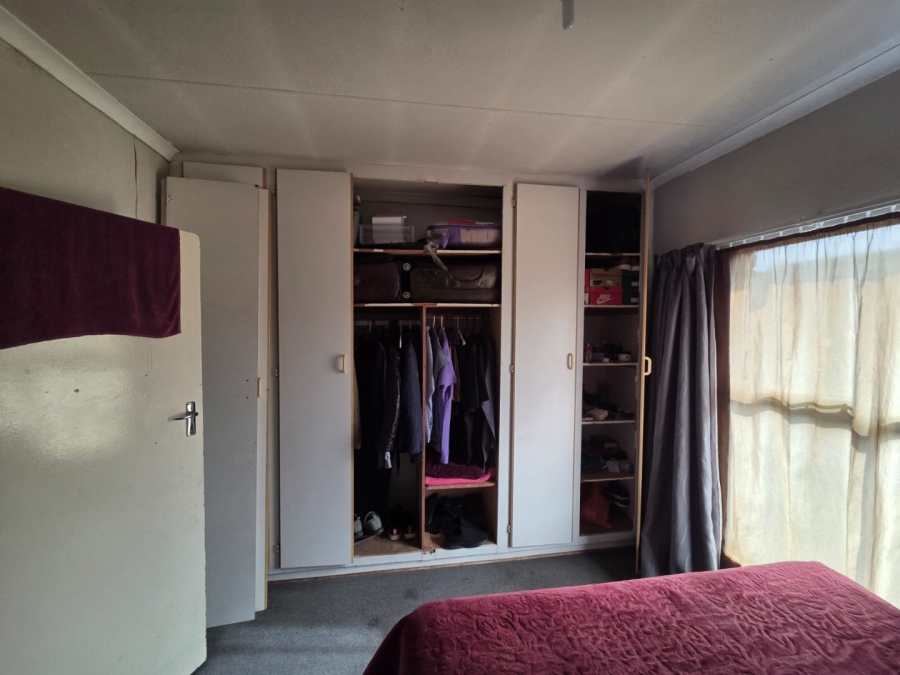 1 Bedroom Property for Sale in Willows Free State